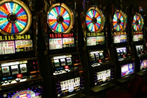 Glückspielautomaten CC BY-SA 3.0, Quelle: http://bit.ly/rN3Bp4