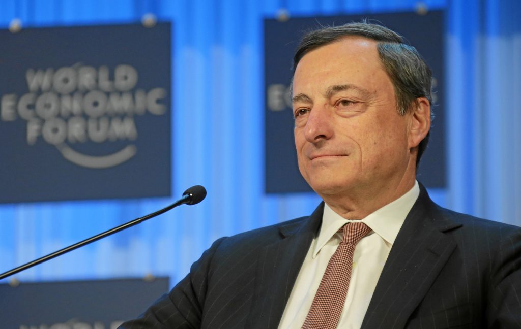 EZB-Chef Mario Draghi beim World Economic Forum (WEF) 2013 in Davos. Quelle: Wikimedia Commons.